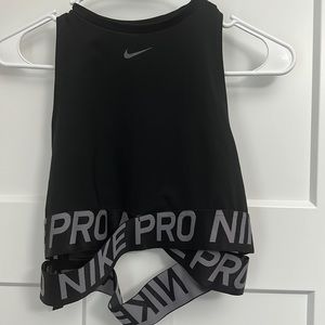 NWT Nike Pro Intertwist Crop Top - Women | Color: Black | Size: L